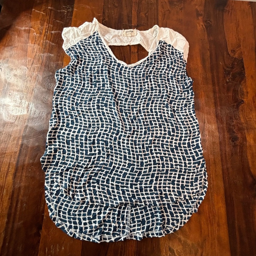 Porridge Anthropologie Womens Medium Navy White Geometric Cutout High Low Top